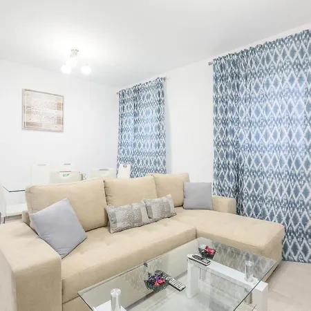 Sol Apartment